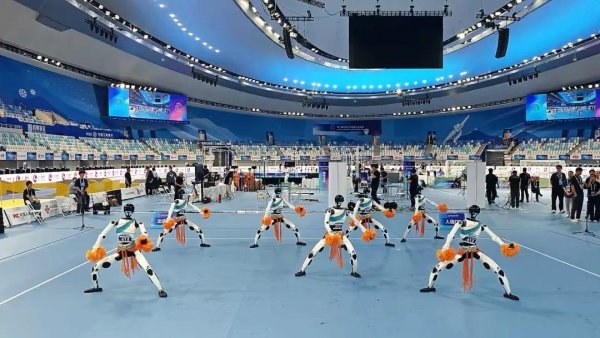 天工 8.64 秒背后的"数据力量"：北京人形加速构建全球具身智能数据底座