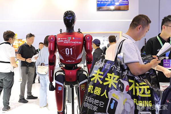 中国牵头制定国际标准 腿式机器人迎来统一评测标尺